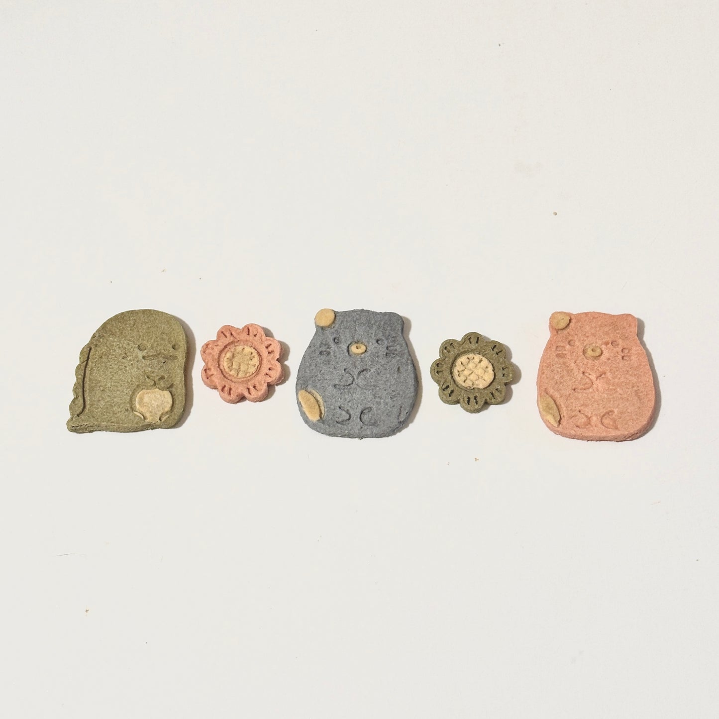 Corner bio biscuits-For dog and cat 1pc